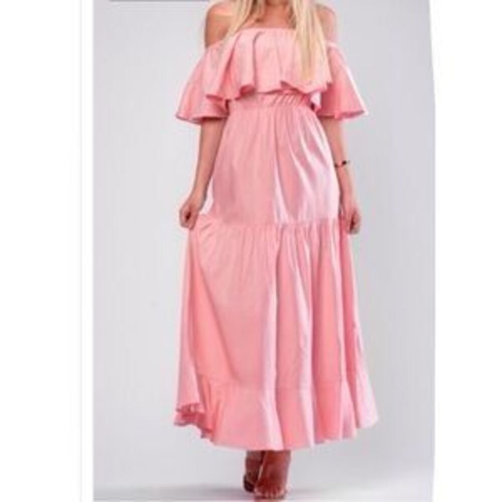 By Egreis‎ Maxi Dress Pink Off Shoulder Tiered Ruffled Size S Soft Girl/Coquette